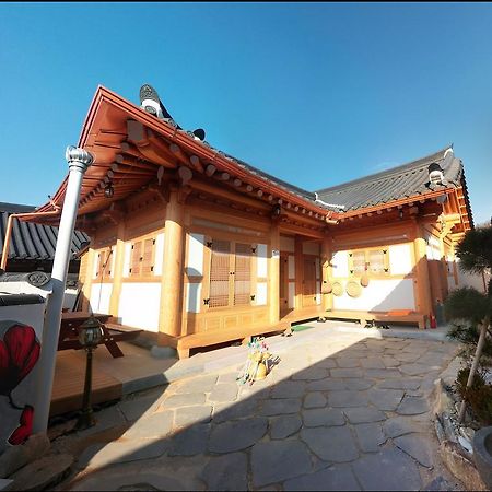 Hanok Guesthouse Jangsoo Чонджу Екстериор снимка