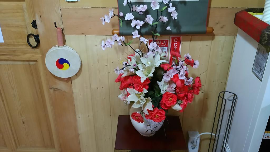 Hanok Guesthouse Jangsoo Чонджу Екстериор снимка