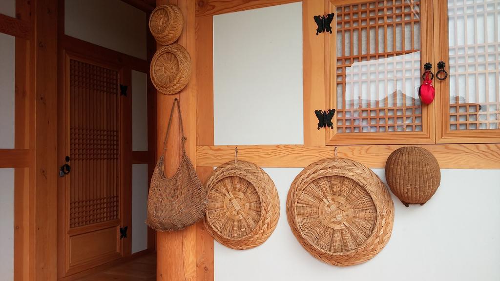 Hanok Guesthouse Jangsoo Чонджу Екстериор снимка