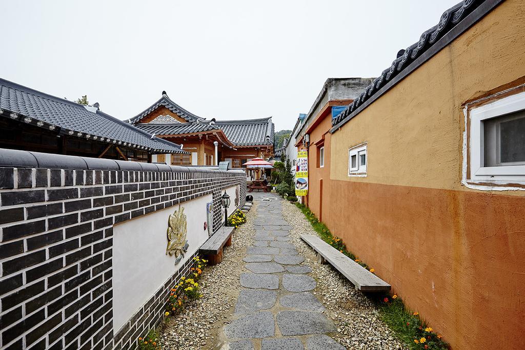 Hanok Guesthouse Jangsoo Чонджу Екстериор снимка