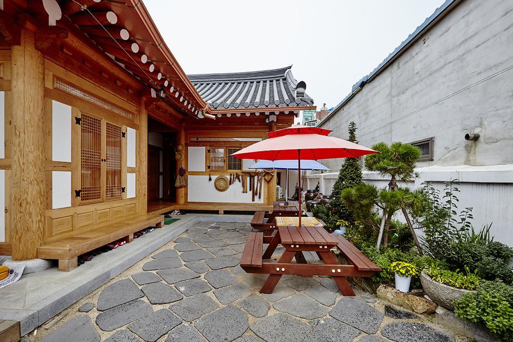 Hanok Guesthouse Jangsoo Чонджу Екстериор снимка